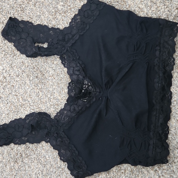 M. Rena seamless lace tank / bralette / cami - Picture 3 of 5